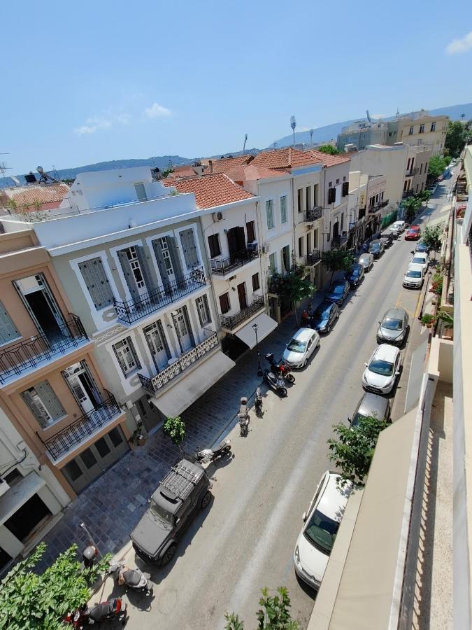 Chania-Limani Splantzia-Geada La Canea Esterno foto